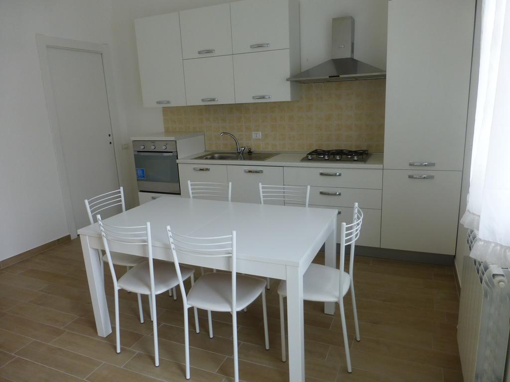 A Due Passi Dal Mare Apartman Civitanova Marche Kültér fotó